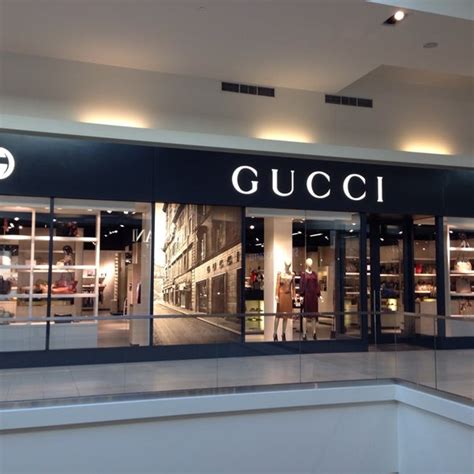 gucci outlet photos|where are gucci outlets located.